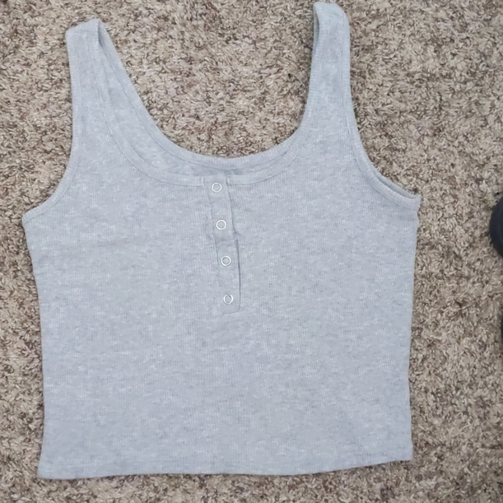 tank top/shirt